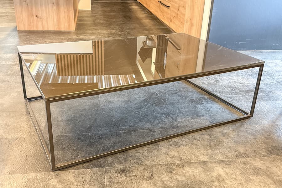 Design Couchtisch mit Glasplatte Rolf Benz
